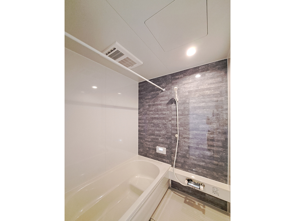 【浴室】セキスイ製|ゆとりの1坪サイズ、高断熱浴槽、換気暖房乾燥機つき。