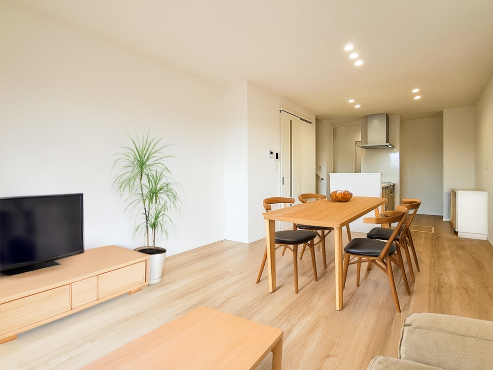 【完成予想図(内観)】キッチンを中心に家事がはかどる回遊動線が魅力的！※家具・小物等はCGで合成したイメージです