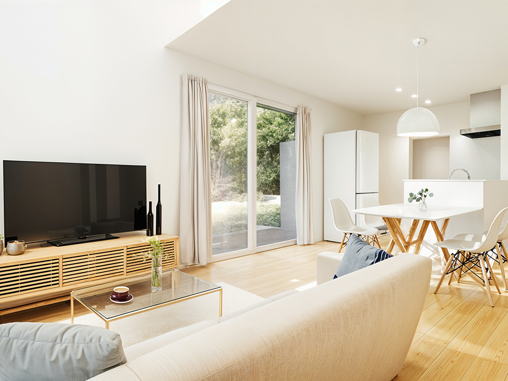 【完成予想図(内観)】自然光がたっぷり差し込み、リビングはいつも明るく爽やか。広がりを感じる吹き抜けが、毎日の暮らしに心地よい解放感を与えてくれます。