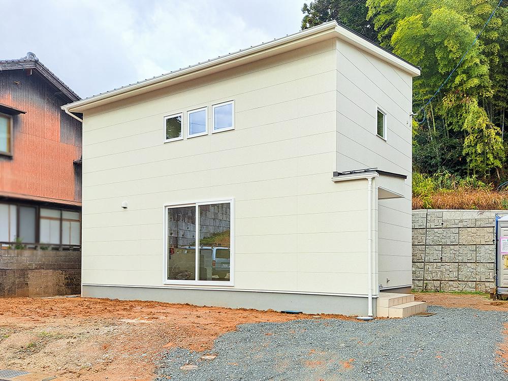 【松江市西川津2号C】