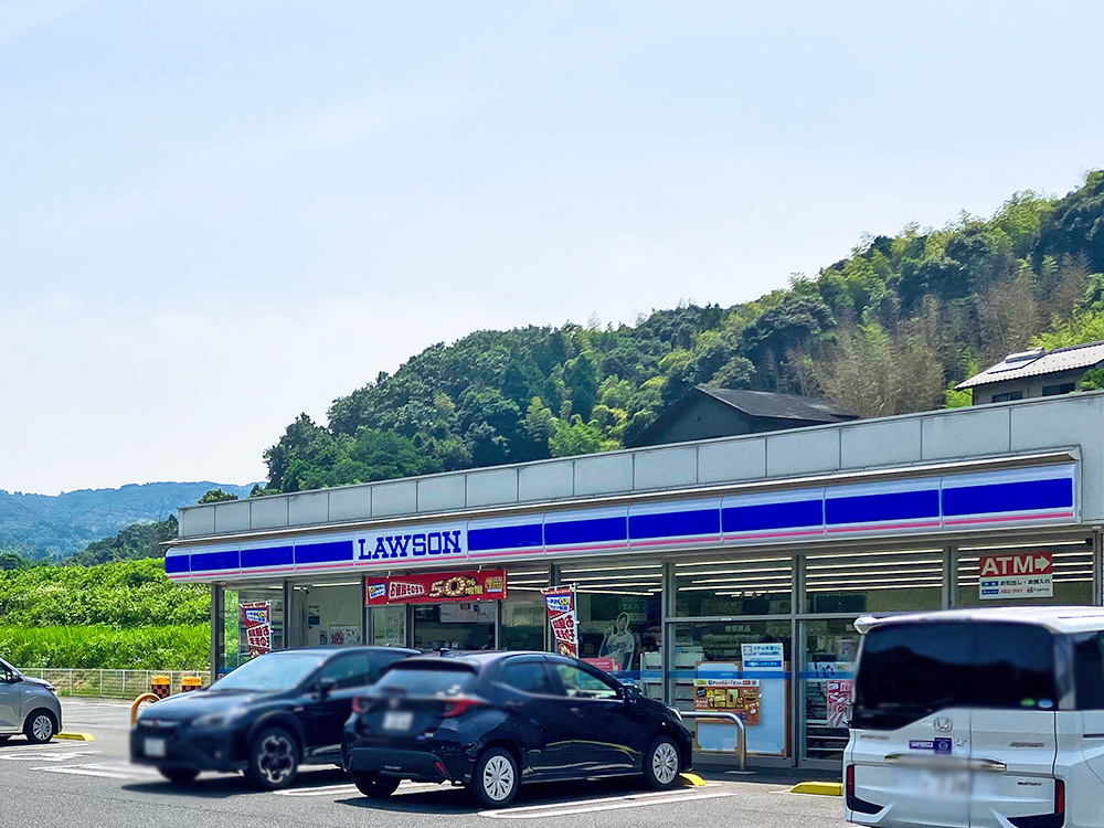 ローソン松江花街道店まで744m （徒歩10分）