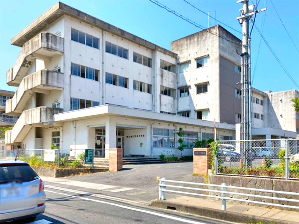 松江市立乃木小学校まで994m （徒歩13分）