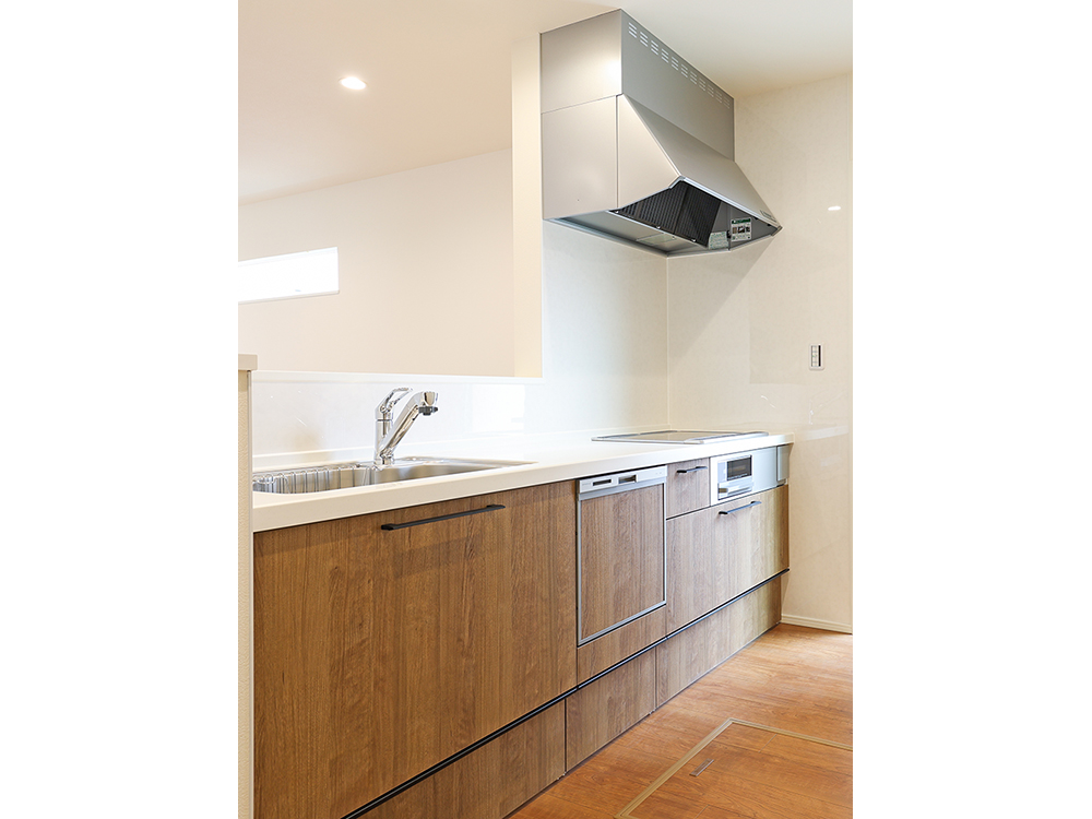 【キッチン】クリナップ製｜お手入れラクラクIHヒーター、食器洗浄乾燥機つき。※写真はイメージです。