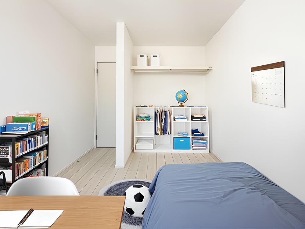 【収納付き洋室（4.5帖）×2】建具の引き戸を気にせず使えるオープン収納を備えたお部屋は、子ども部屋に最適です♪※家具・小物等はCGで合成したイメージです。※写真はイメージです。