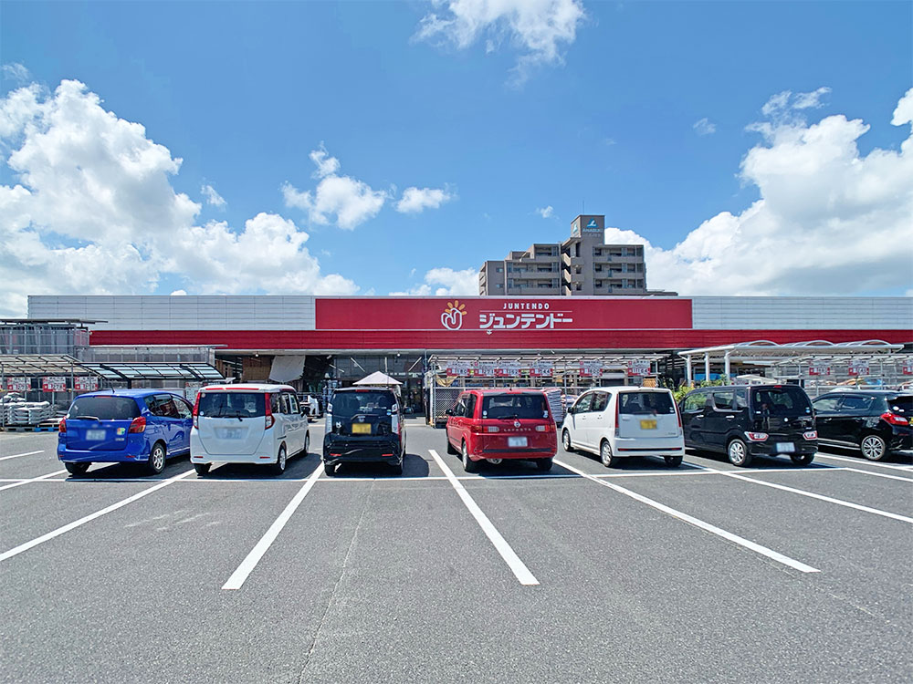 ホームセンタージュンテンドー安倍店まで946m （車3分）