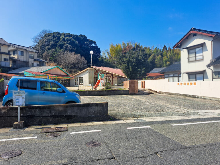 浜佐田保育園まで730m (車2分)