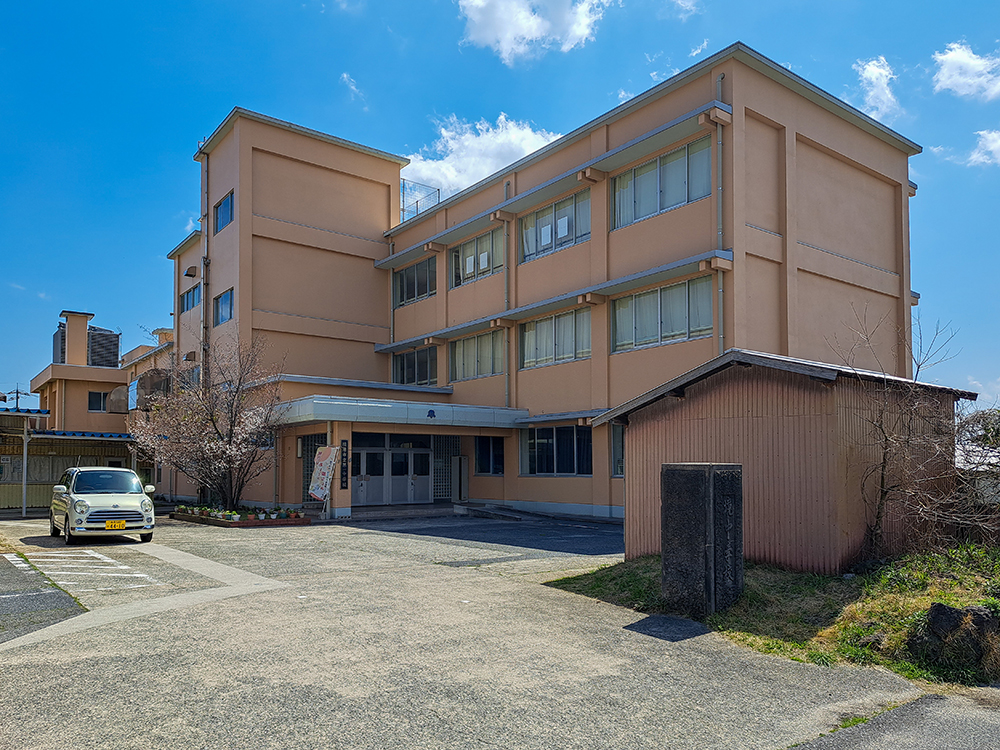 境港市立第一中学校まで477m（徒歩6分）