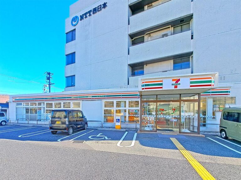 セブンイレブン鳥取湯所町店まで512m (徒歩7分)