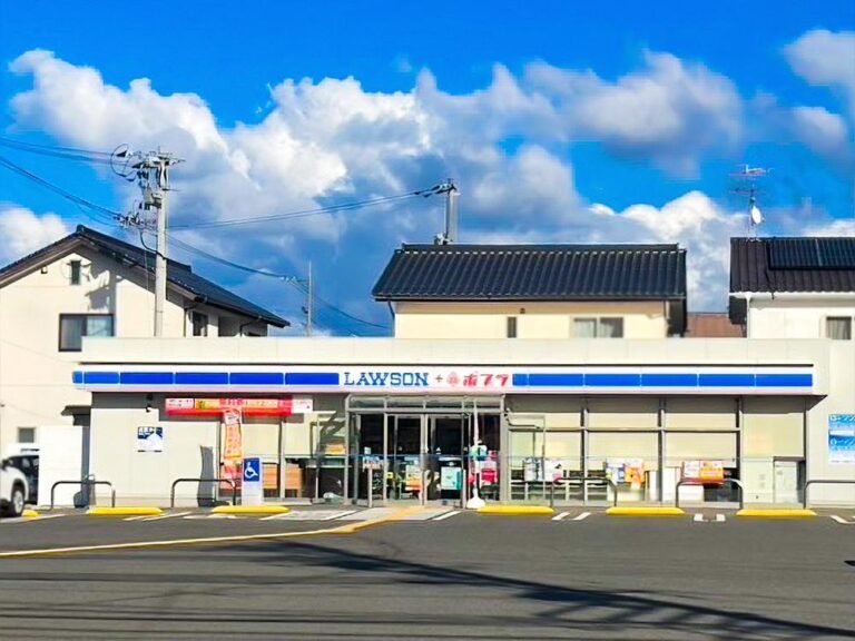 ローソン・ポプラ鳥取湖山南店まで382m （徒歩5分）